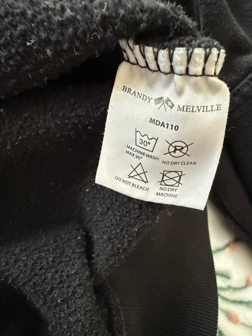 Brandy Melville | John Galt | Aspen Colorado | Hoodie - Picture 9 of 13